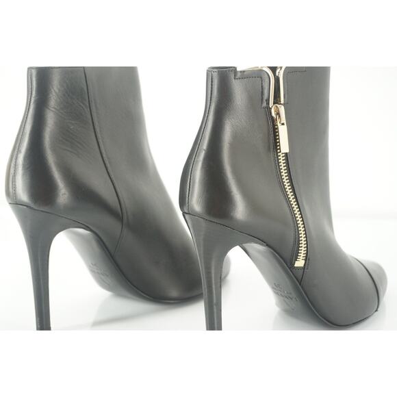 Lanvin Black Leather Pointy Toe Gold Trim High Heels Ankle Boots SZ 39 New $890 - Picture 6 of 12